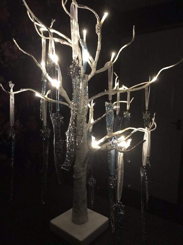 Mischief's Icicles - Image 3