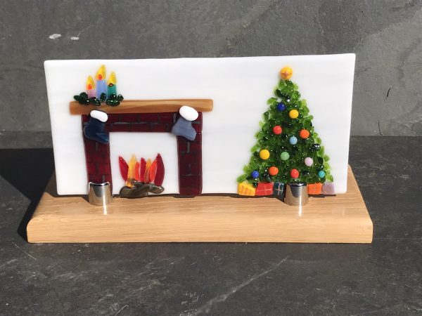 Festive Fireplace - Image 2